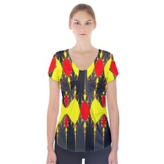 Hyperbolic Complack  Dynamic Short Sleeve Front Detail Top by Alisyart