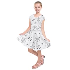 Black Holiday Snowflakes Kids  Short Sleeve Dress by Mariart