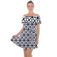 Dot Circle Black Off Shoulder Velour Dress by Alisyart