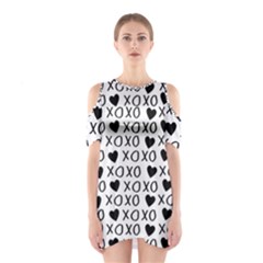Xo Valentines Day Pattern Shoulder Cutout One Piece Dress by Valentinaart