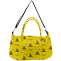 Gadsden Flag Don t tread on me Yellow and Black Pattern with american stars Removal Strap Handbag View1