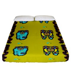 Peace People Hippie Friends And Free Living Fauna Fitted Sheet (king Size) by pepitasart