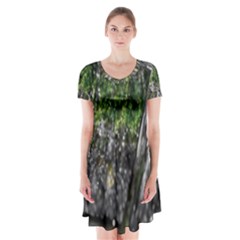 Green Glitter Squre Short Sleeve V-neck Flare Dress by Sparkle