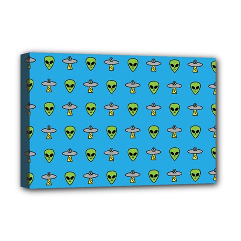 Alien Pattern Deluxe Canvas 18  X 12  (stretched) by Ket1n9