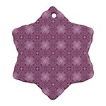 Cute Seamless Tile Pattern Gifts Ornament (Snowflake)  Front