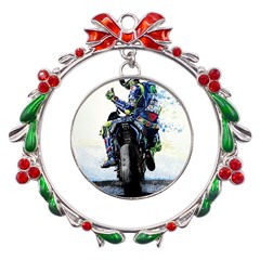 Download (1) D6436be9-f3fc-41be-942a-ec353be62fb5 Download (2) Vr46 Wallpaper By Reachparmeet - Download On Zedge?   1f7a Metal X mas Wreath Ribbon Ornament by AESTHETIC1